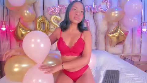 alisse_myers online show from July 30, 4:33 am