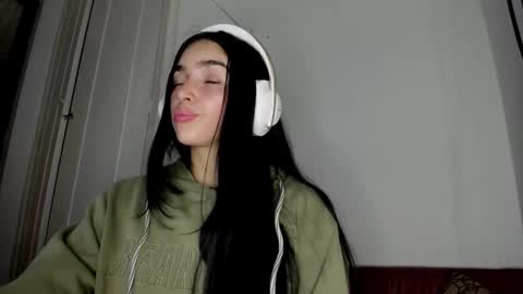 Alisson369  online show from March 22, 11:24 am