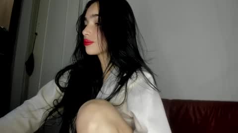 Alisson369  online show from April 10, 9:52 pm