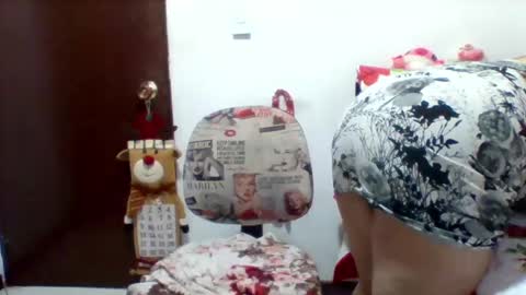 Snapshot of alisson_brand chatting on December 12, 9:15 pm alisson brand online show from December 12, 9:15 pm