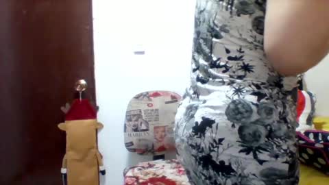 Snapshot of alisson_brand chatting on January 14, 12:14 pm alisson brand online show from January 14, 12:14 pm