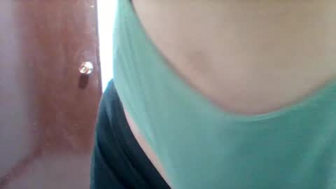 Snapshot of alisson_brand chatting on January 17, 7:16 pm alisson brand online show from January 17, 7:16 pm