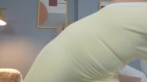 Snapshot of alisson_tylor_ chatting on October 28, 7:49 pm Alisson online show from October 28, 7:49 pm