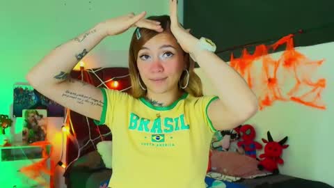 Alisson IG alisson zafiro27 online show from October 25, 3:36 am