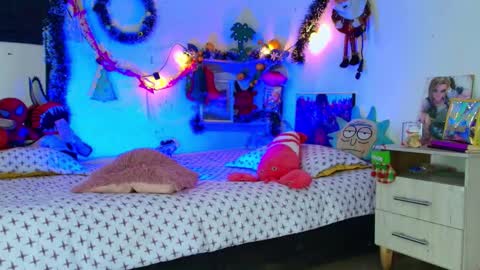 Alisson IG alisson zafiro27 online show from December 20, 3:24 am