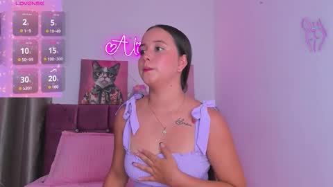 Alisson  online show from February 13, 2:35 pm