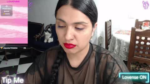 Alix online show from May 22, 2:30 am