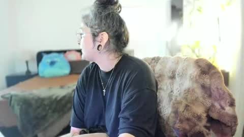 alix_valentine online show from November 18, 4:55 pm