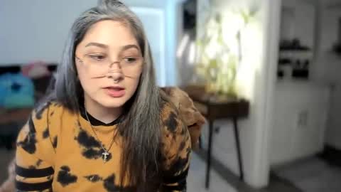 alix_valentine online show from November 19, 5:46 pm