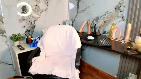 Alix online show from May 9, 12:27 am