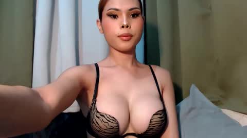 hello your lovely ALIYAH online show from May 24, 7:02 am