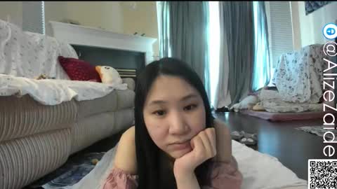 Alize Zaide online show from March 5, 9:11 pm