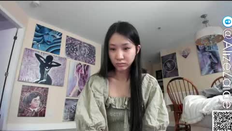 Alize Zaide online show from May 28, 8:28 pm