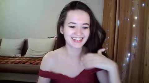 Amare online show from December 18, 11:56 am