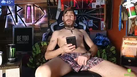 Snapshot of allan_arod chatting on December 29, 12:23 pm Allan arod online show from December 29, 12:23 pm