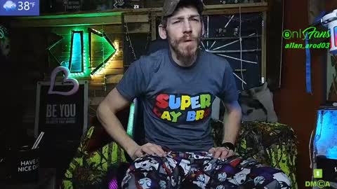 Snapshot of allan_arod chatting on January 18, 9:24 am Allan arod online show from January 18, 9:24 am