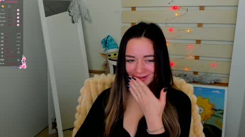 Snapshot of allana_dream chatting on December 17, 10:34 am Allana online show from December 17, 10:34 am