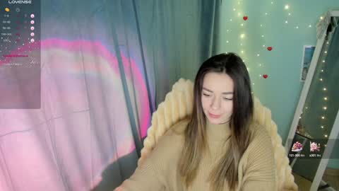 Snapshot of allana_dream chatting on January 2, 1:30 pm Allana online show from January 2, 1:30 pm