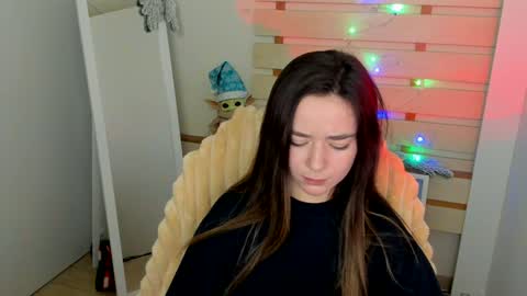 Snapshot of allana_dream chatting on January 24, 8:34 am Allana online show from January 24, 8:34 am