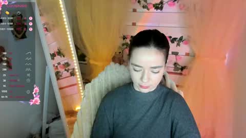 Snapshot of allana_dream chatting on April 25, 6:49 am Allana online show from April 25, 6:49 am