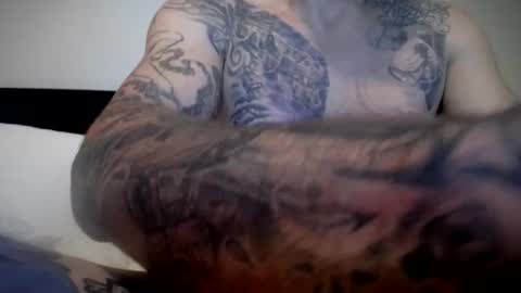 allaroundamazing13 online show from November 24, 2:44 am