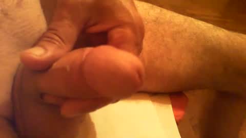 Snapshot of allelo84 chatting on July 13, 1:41 am allelo84 online show from July 13, 1:41 am