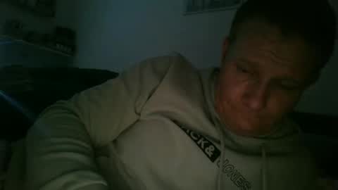 alles594462 online show from March 27, 9:14 pm