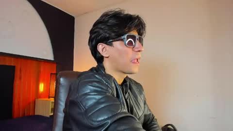 Allex online show from April 15, 7:58 pm