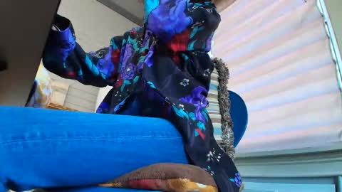 wishlist on bio online show from February 22, 8:51 pm