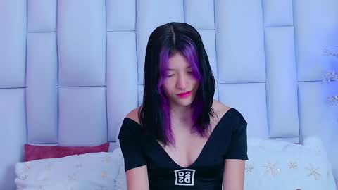 Allicia online show from January 13, 7:21 pm