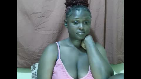 Allie online show from October 23, 9:57 pm