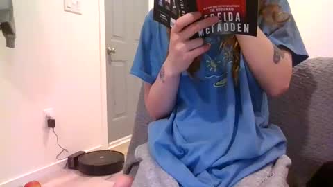 Snapshot of alliebearx chatting on February 25, 1:52 am alliebearx online show from February 25, 1:52 am