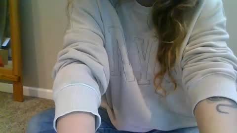 Snapshot of alliebearx chatting on October 7, 7:11 pm alliebearx online show from October 7, 7:11 pm