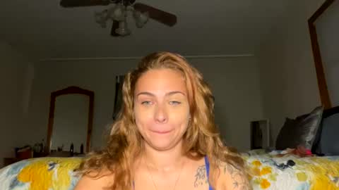 alliemay2632 online show from July 30, 1:15 am