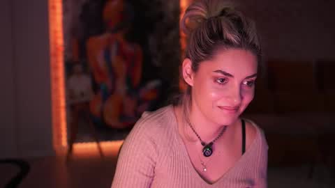 Allie online show from November 14, 6:23 am