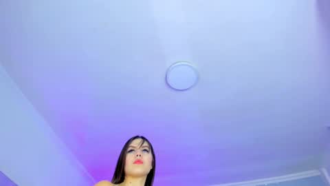 Snapshot of allijadid chatting on February 21, 10:39 am    online show from February 21, 10:39 am