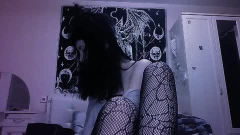 Alis online show from April 7, 7:14 pm