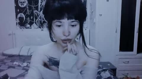 Alis online show from May 21, 3:19 pm