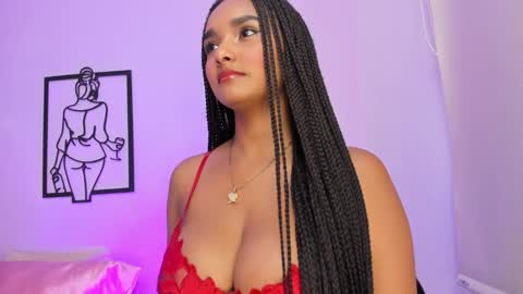 Snapshot of allisonn_bell chatting on December 2, 9:10 pm Allison online show from December 2, 9:10 pm