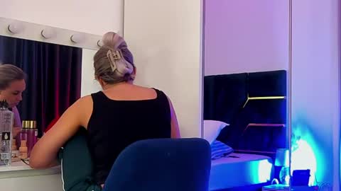AllisonSweetie online show from July 27, 12:34 pm