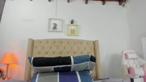 allisson online show from February 3, 12:03 pm