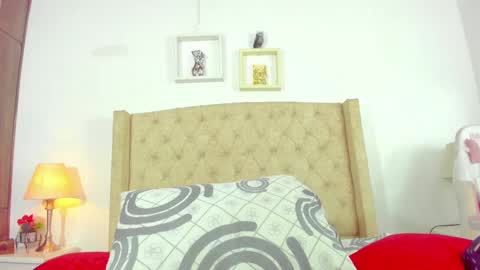 allisson online show from March 12, 12:15 pm