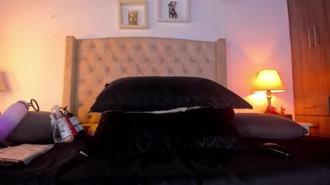 allisson online show from March 7, 12:02 pm