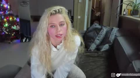 Snapshot of allissonhotbb chatting on December 27, 7:03 pm allissonhotbb online show from December 27, 7:03 pm