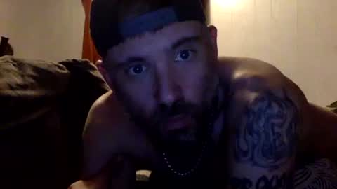 Snapshot of allitrunnin chatting on October 15, 6:35 am allitrunnin online show from October 15, 6:35 am