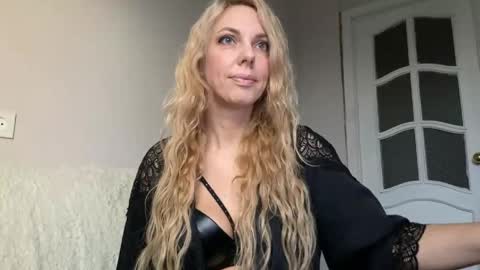Nika online show from May 24, 4:34 pm