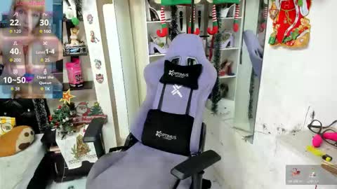 Snapshot of allsson_miller chatting on November 27, 7:05 pm allsson_miller online show from November 27, 7:05 pm