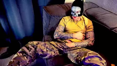 Justin online show from December 16, 9:09 pm