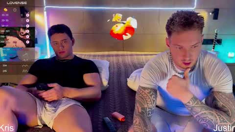 Justin online show from October 18, 2:18 pm