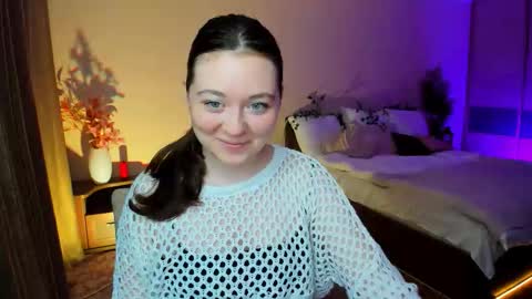 alluringeyess online show from November 12, 4:51 pm